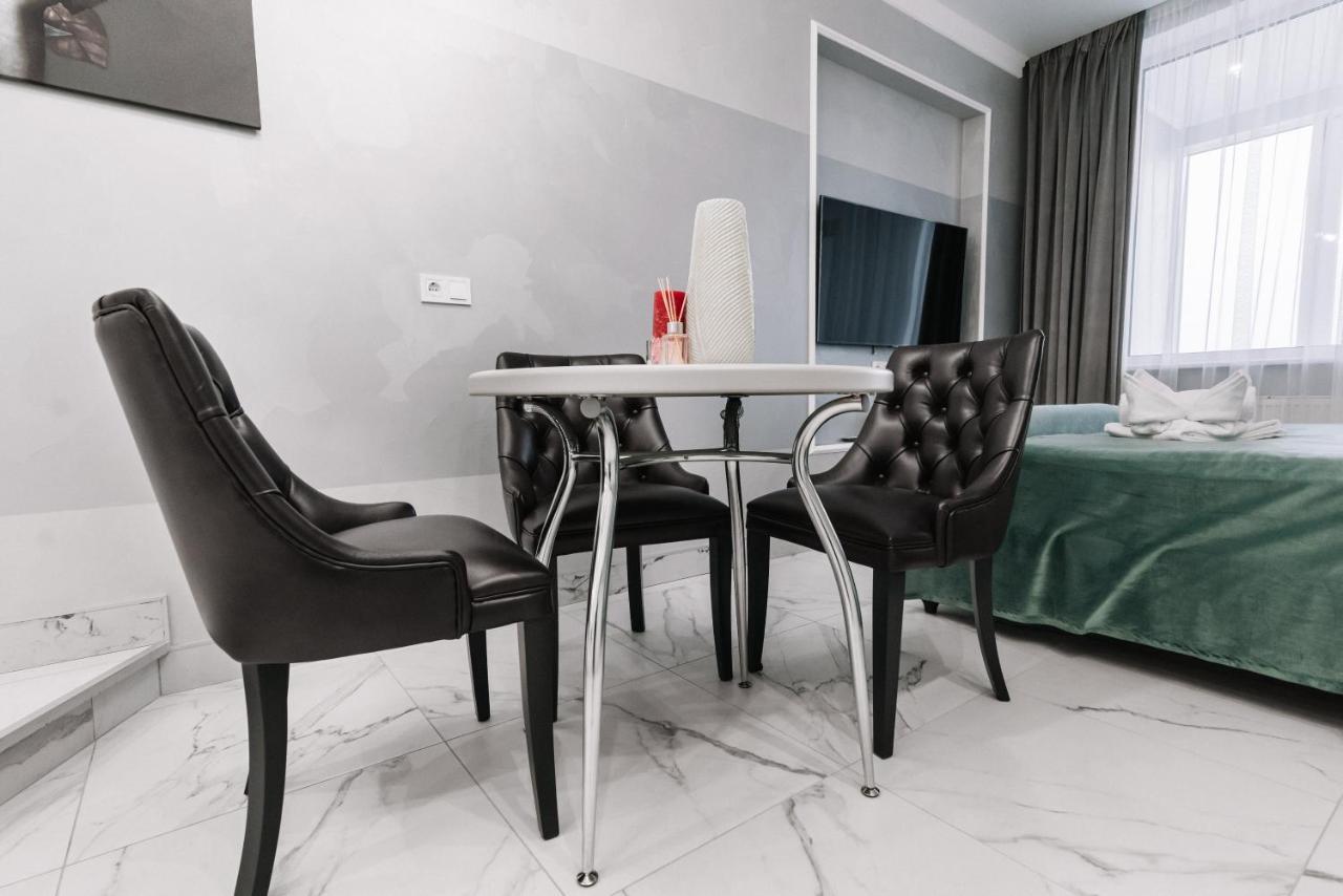 Royal Tower Vip Smart Apartments 1 Киев Экстерьер фото
